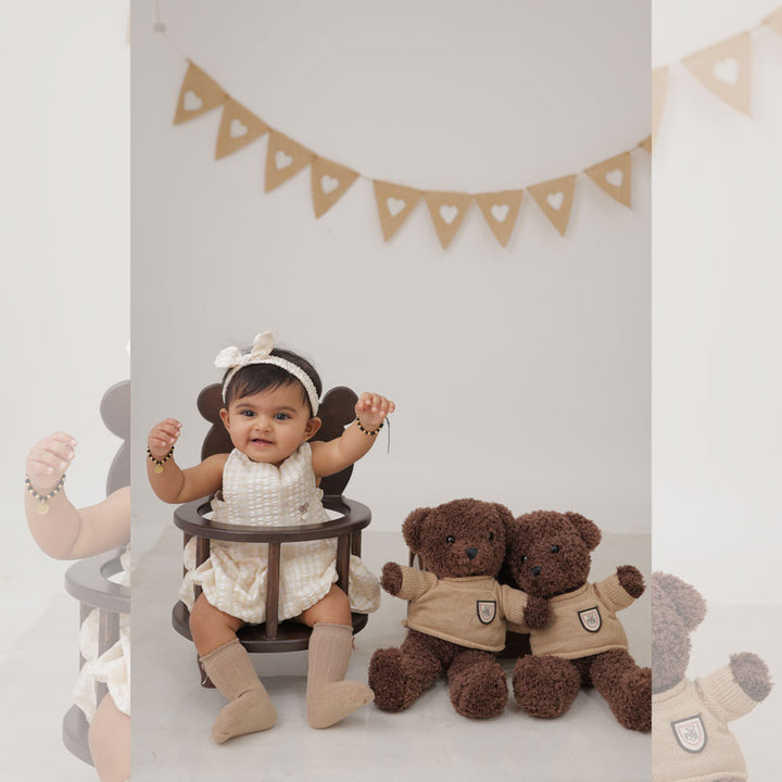 Teddy Crib : Baby Props