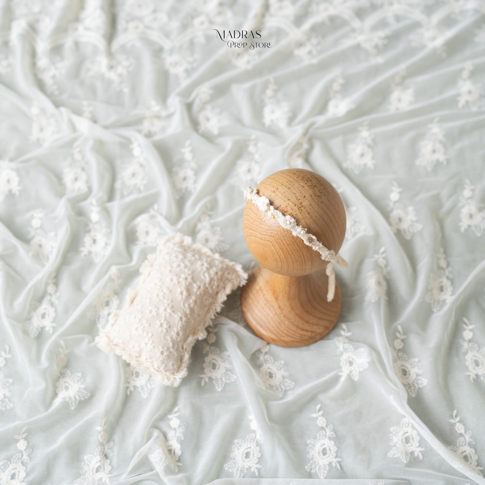 Victoria White Combo ( Newborn Pillow + HB ) : Baby Props
