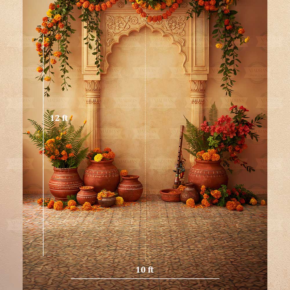 Vrindavan Courtyard : Maternity Backdrops
