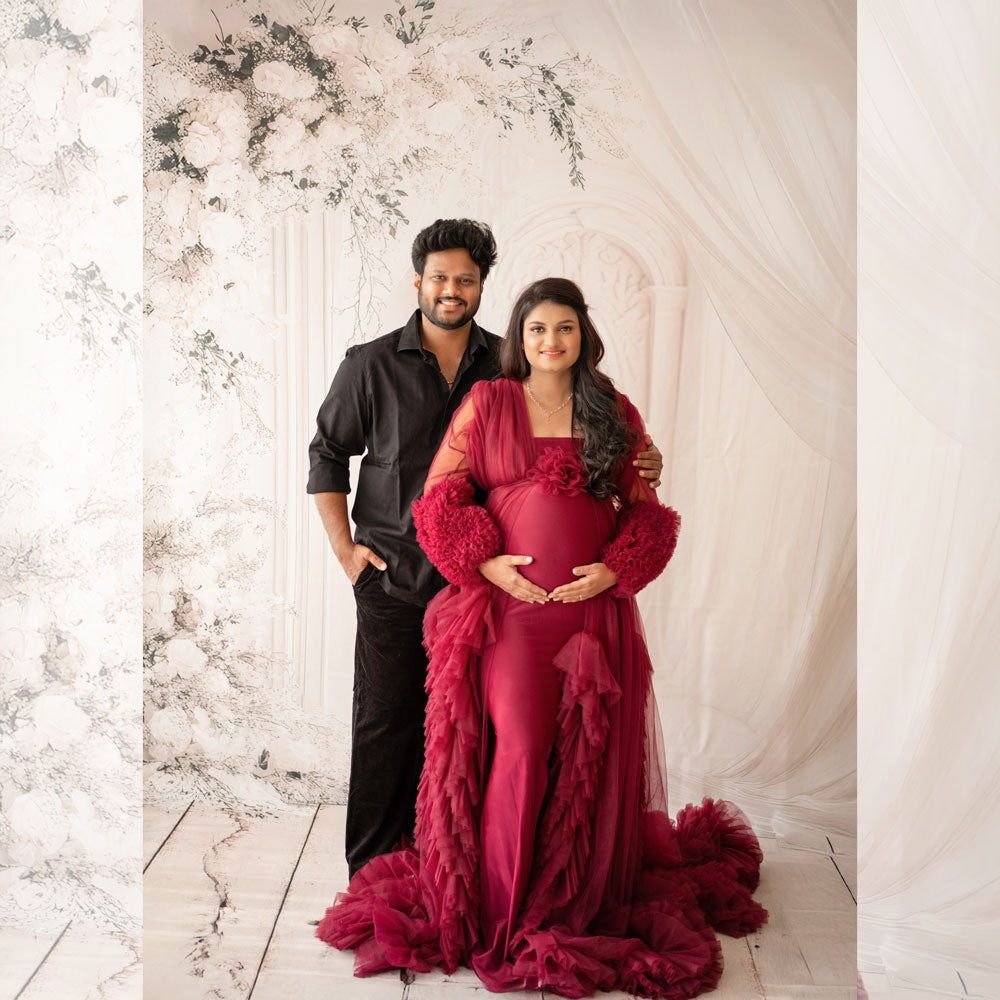 Whispering Whites : Maternity Backdrops