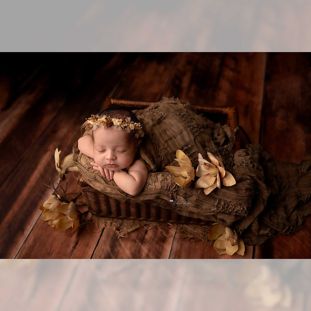 Willow Tray : Baby Props