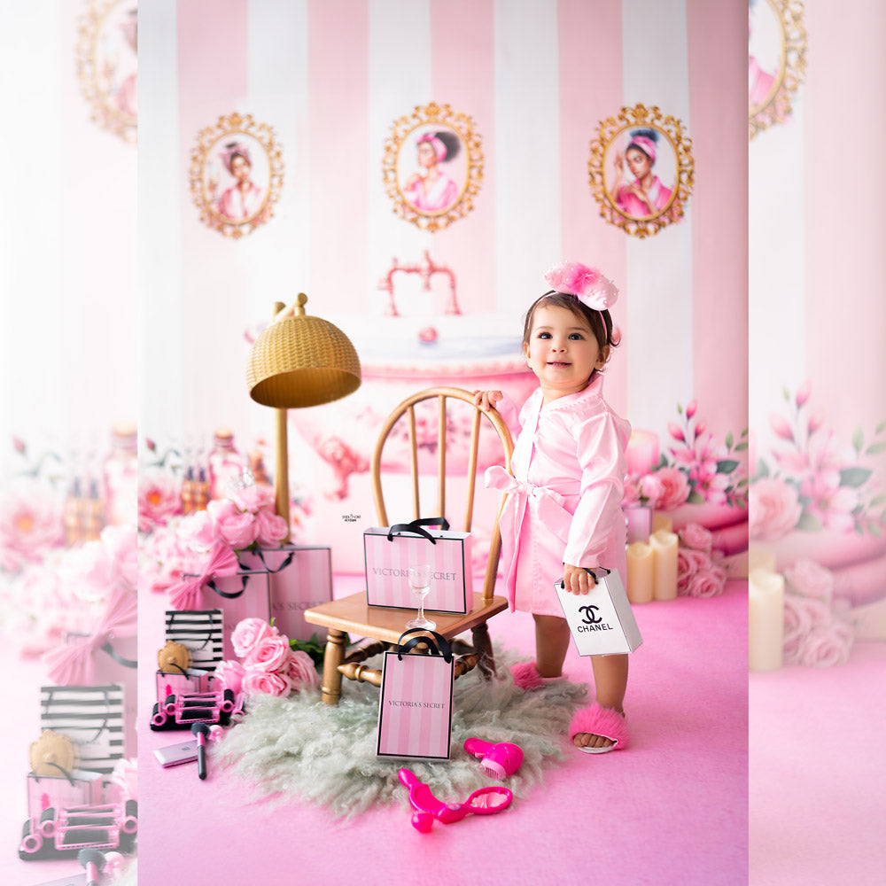 Windsor Chair : Baby Props