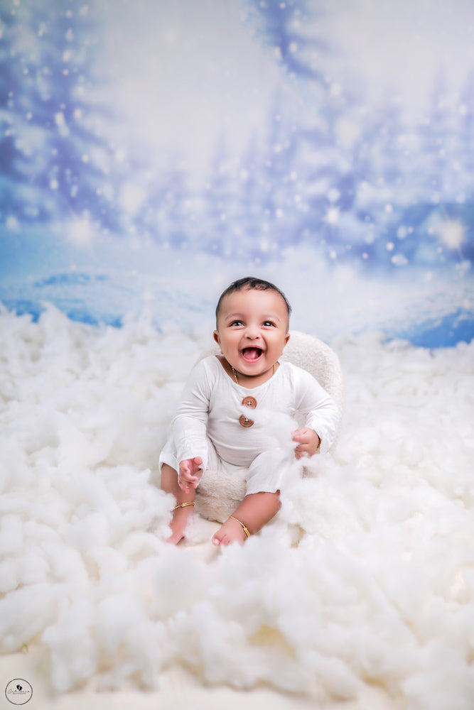 Snow Trees : Baby Backdrops