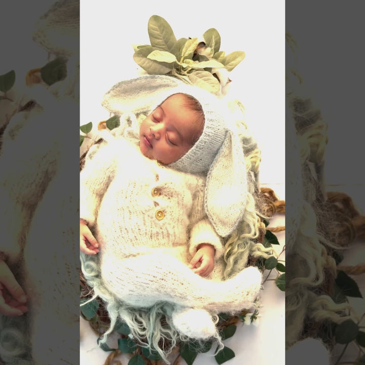 Twigs Basket : Baby Props