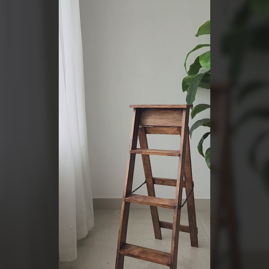 Maternity Ladder (Shipping Extra)