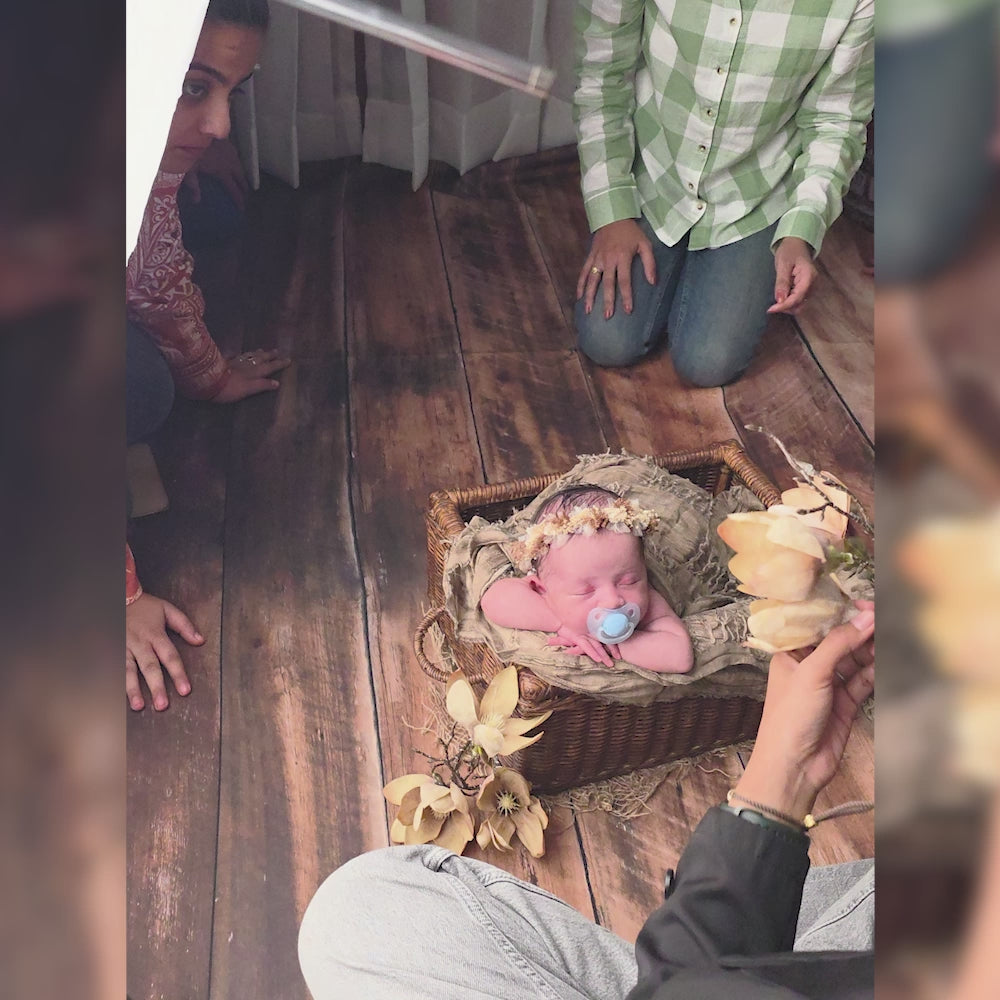 Willow Tray : Baby Props