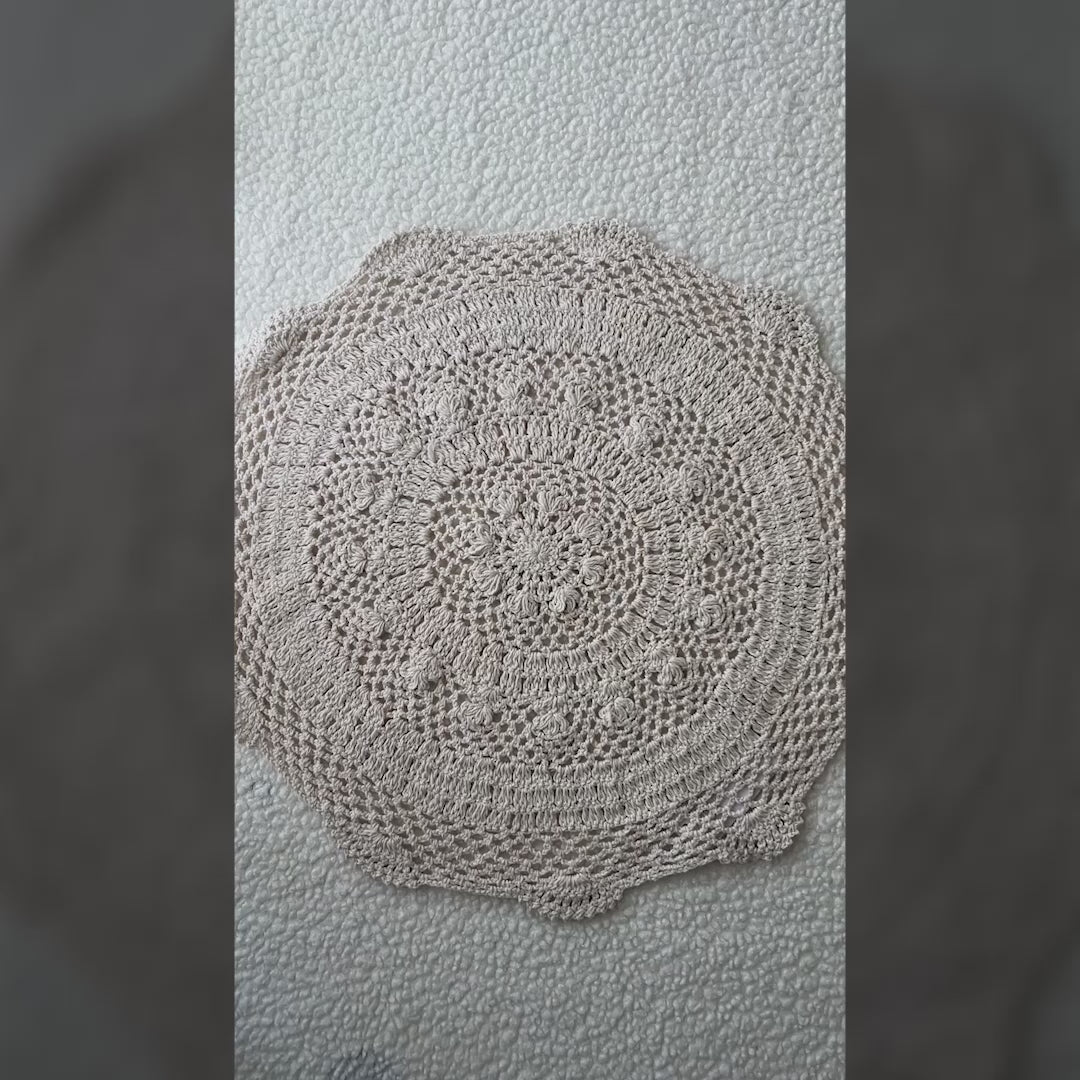 Macrame Round Layer