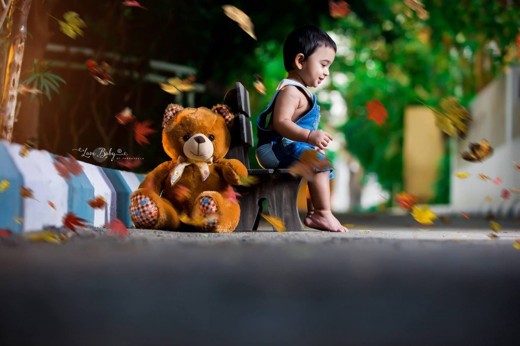 Garden Bench : Baby Props
