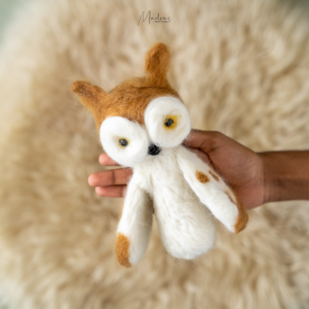 Felted owl : Baby Props