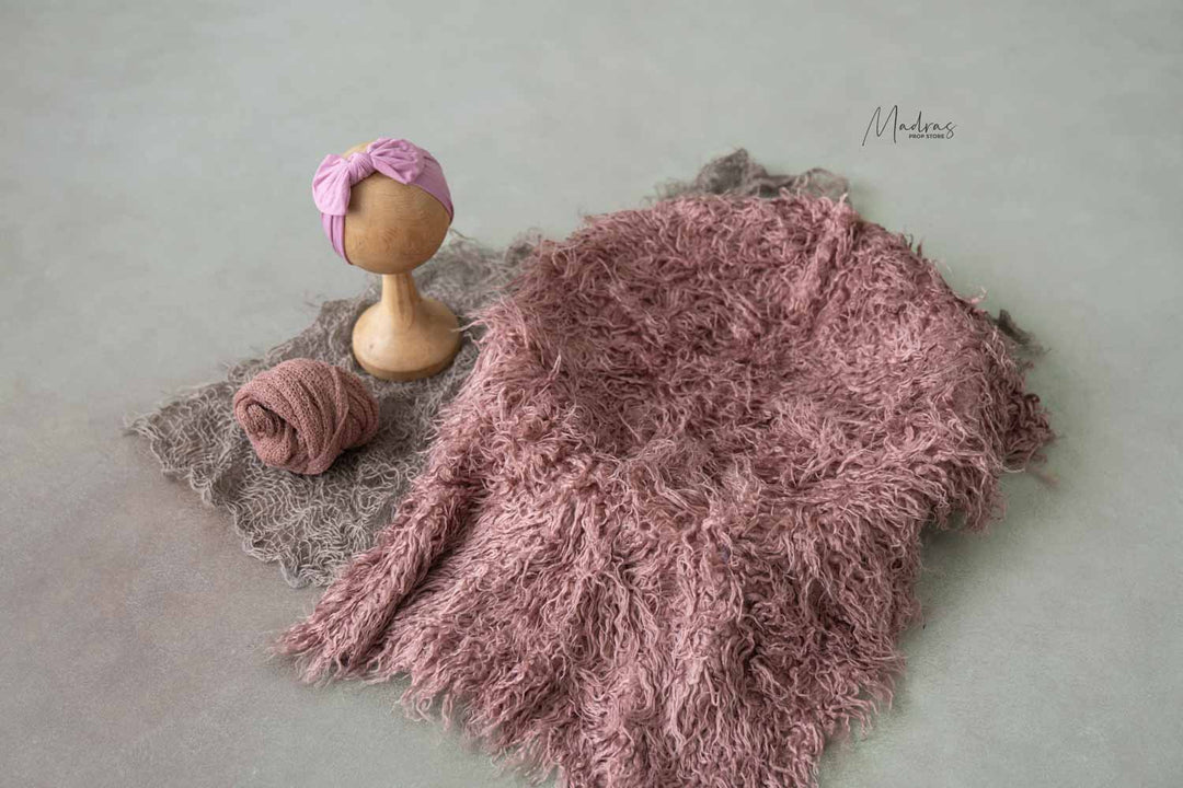 3 pc Set ( Faux Fur, Wrap, Headband ) : Baby Props