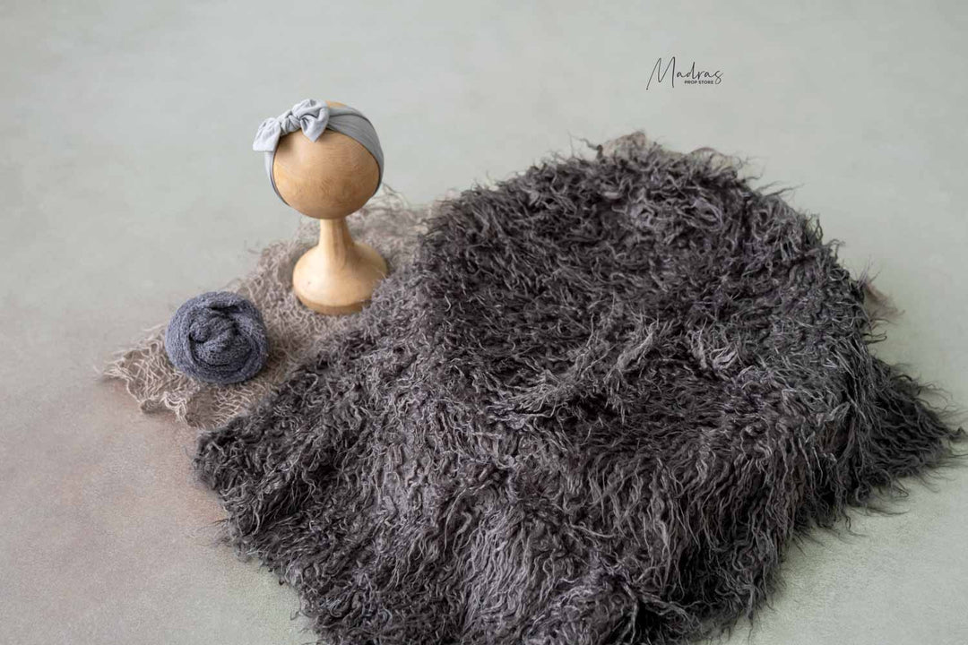 3 pc Set ( Faux Fur, Wrap, Headband ) : Baby Props