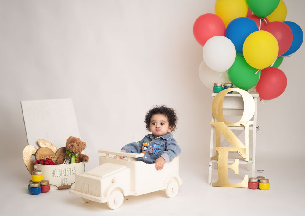 Vintage Toy Car Prop : Baby Props