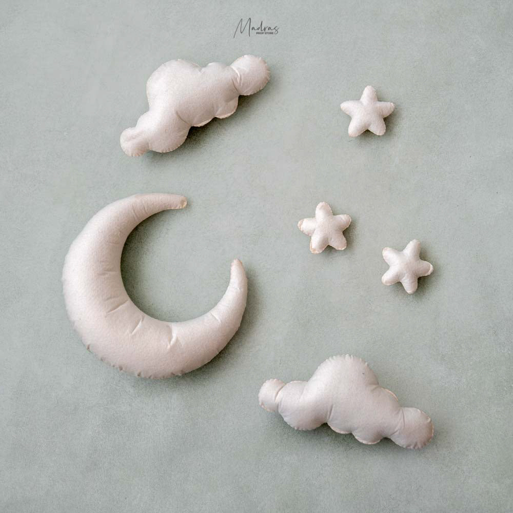 Set of Moon, 2 clouds, 3 stars : Baby props