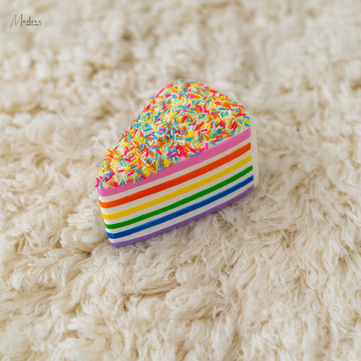 Confetti cake slice : Baby Props