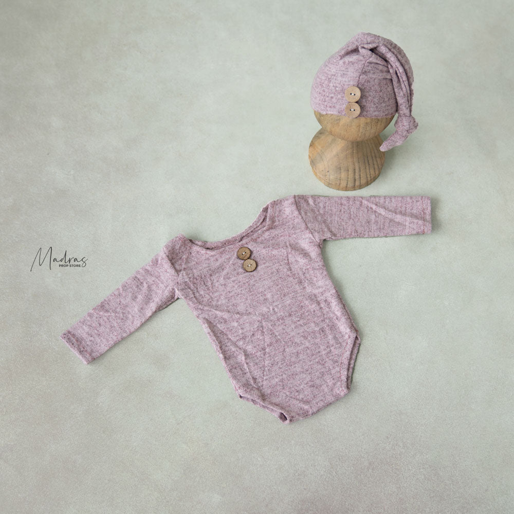 Aiden Romper With Sleepy Cap : Baby Props