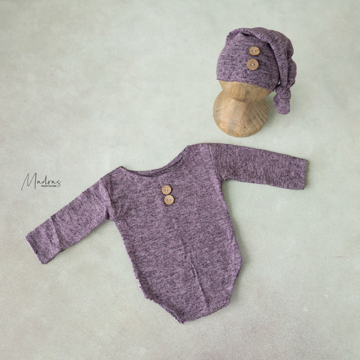 Aiden Romper With Sleepy Cap : Baby Props