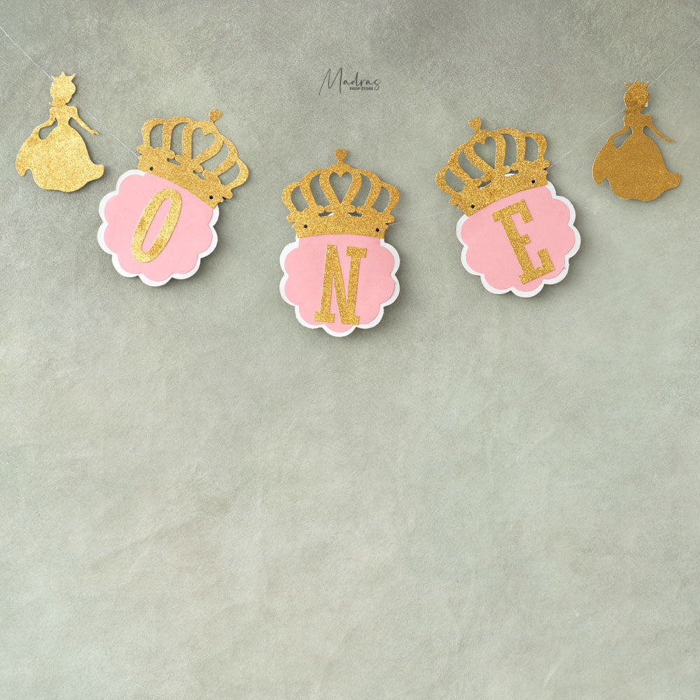 Princess Buntings : Baby Prop