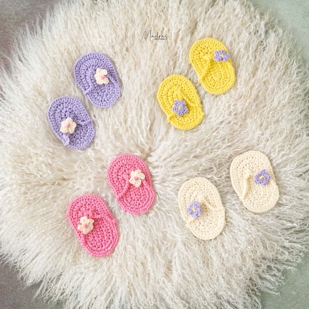 Newborn Slippers : Baby Props