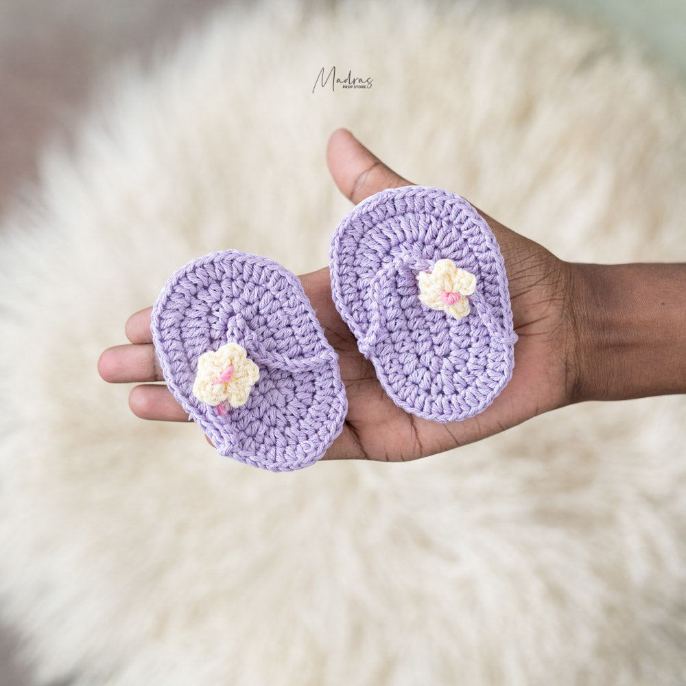 Newborn Slippers : Baby Props