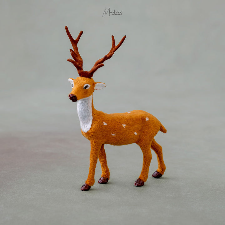 Reindeer (Standing) : Baby props