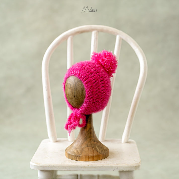 Pompom Cap : Baby Props