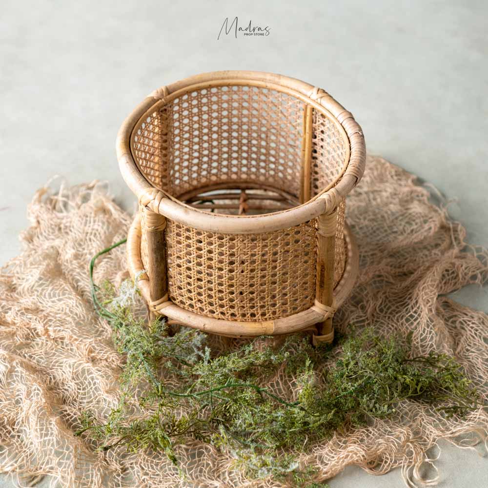 Cane Basket : Baby Props