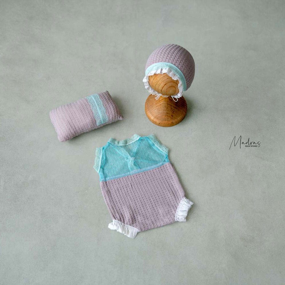 Cutiepie Romper Pillow Bonnet Set-Baby Props