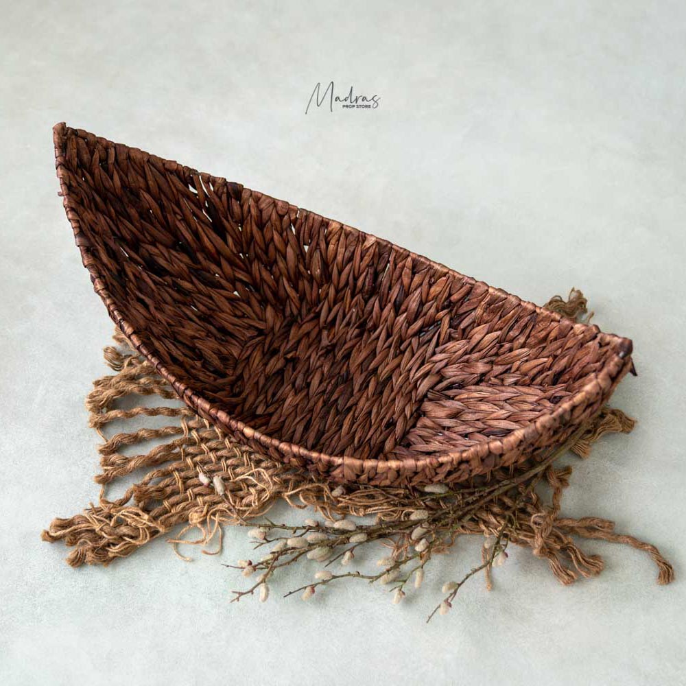 Woven Boat : Baby Props