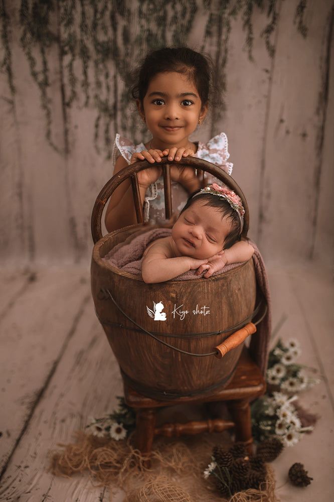 Vintage Wooden Bucket : Baby Props