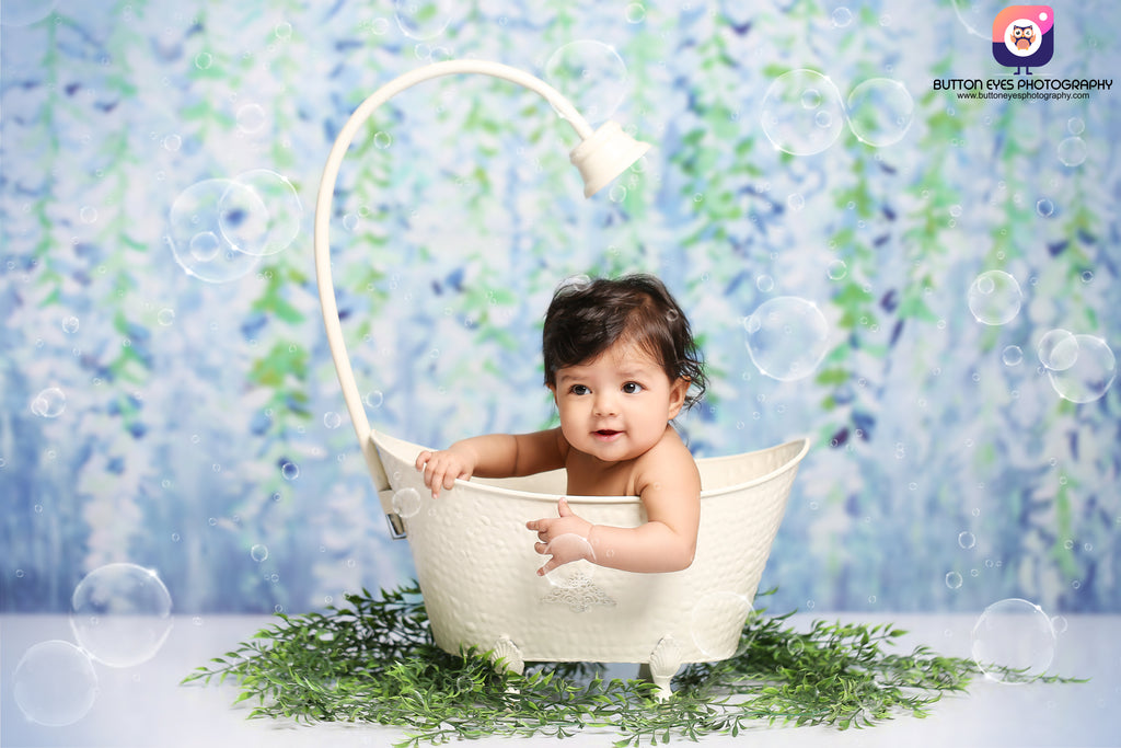 Clawfoot Shower Tub - Baby Props