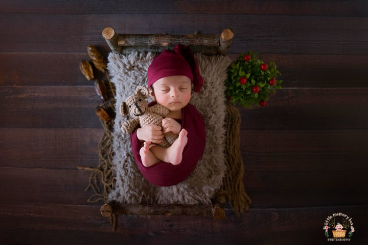 Natural Wooden Log Bed - Baby Props