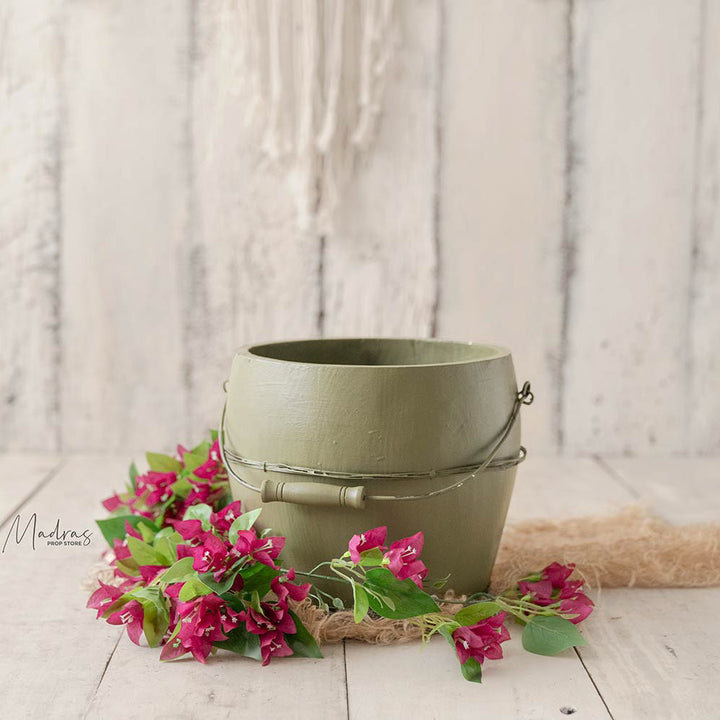 Vintage Wooden Bucket : Baby Props