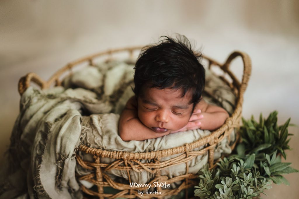 Weavers Basket - Baby Prop
