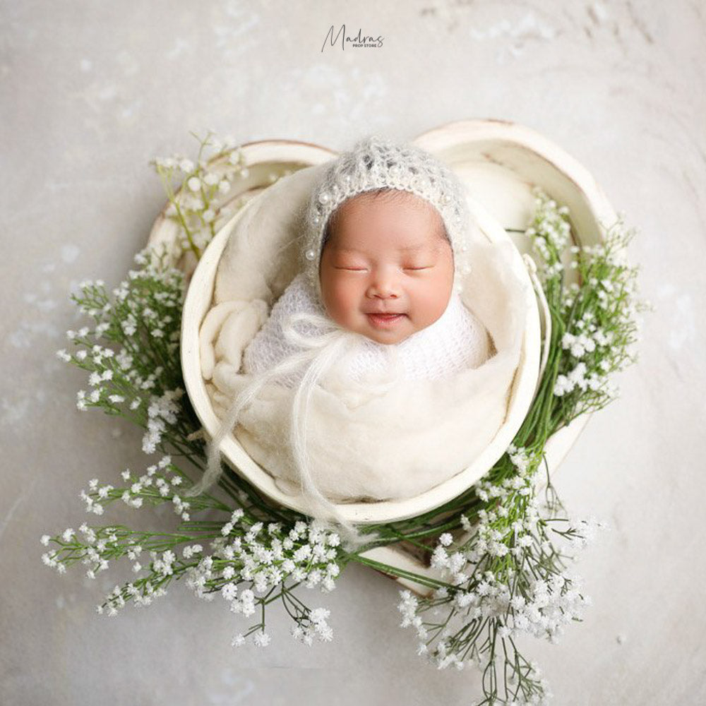 Vintage Wooden Bucket : Baby Props