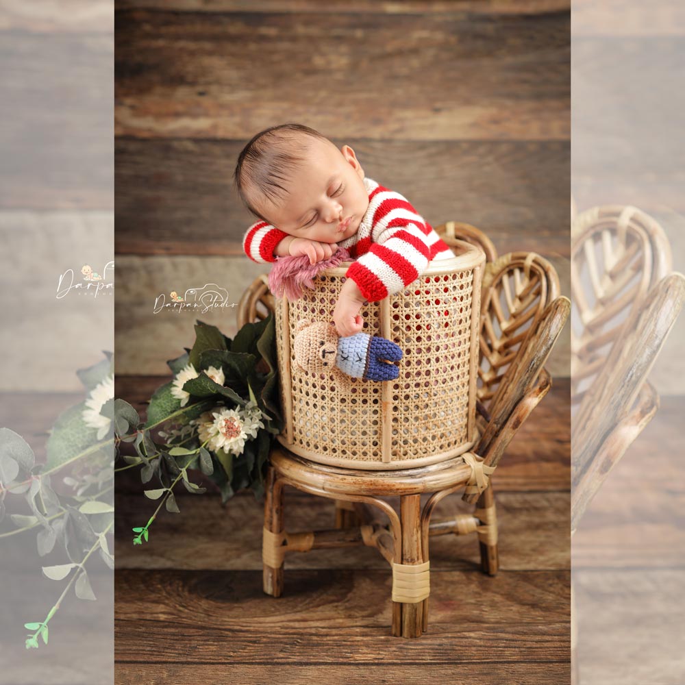 Cane Mesh Basket : Baby Props